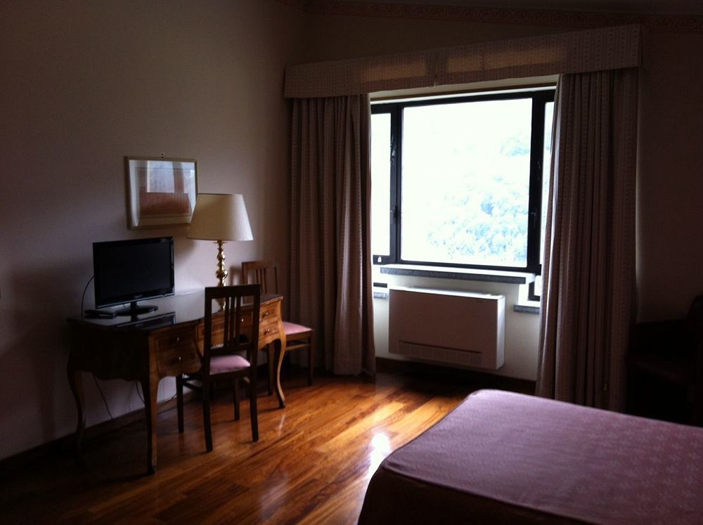 Hotel Gattapone Spoleto Kültér fotó